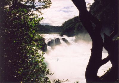 Saltos del PetrohuÃ©
