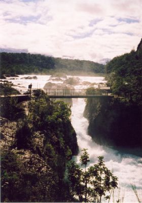 Saltos del PetrohuÃ©
